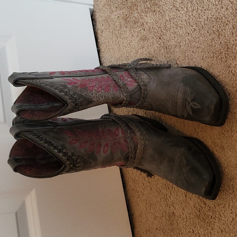 Authentic Laredo Western Boots, size 8M